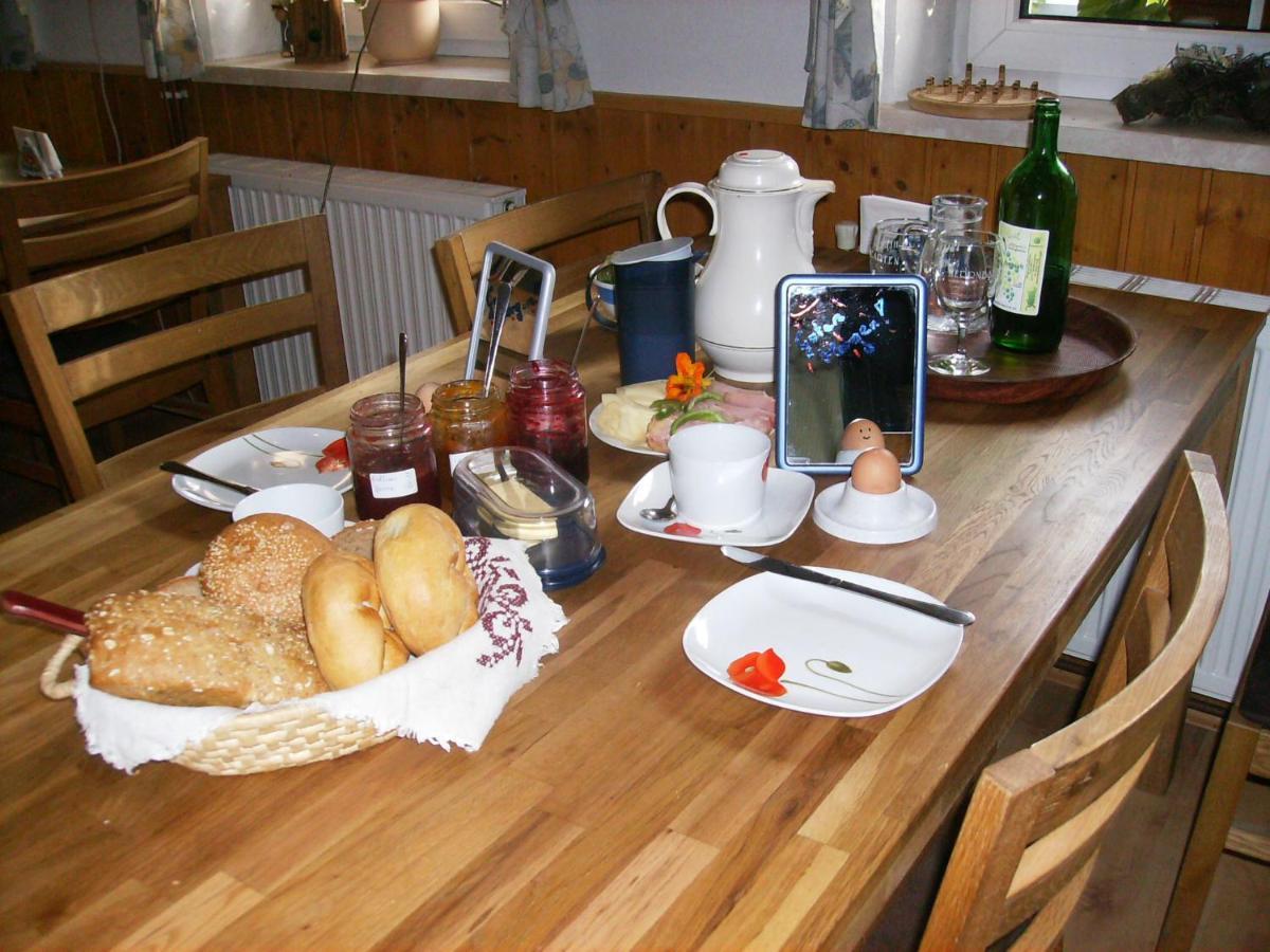 Weingut Zur Schlafmuetze Hotel Herrnbaumgarten Екстериор снимка